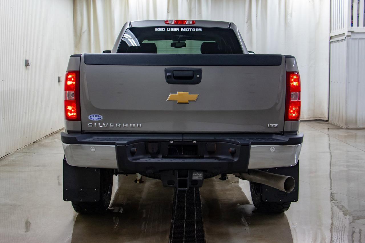 2014 Chevrolet Silverado 3500HD 4x4 Crew Cab LTZ Diesel 6&quot; Lift Wheels Red Deer AB