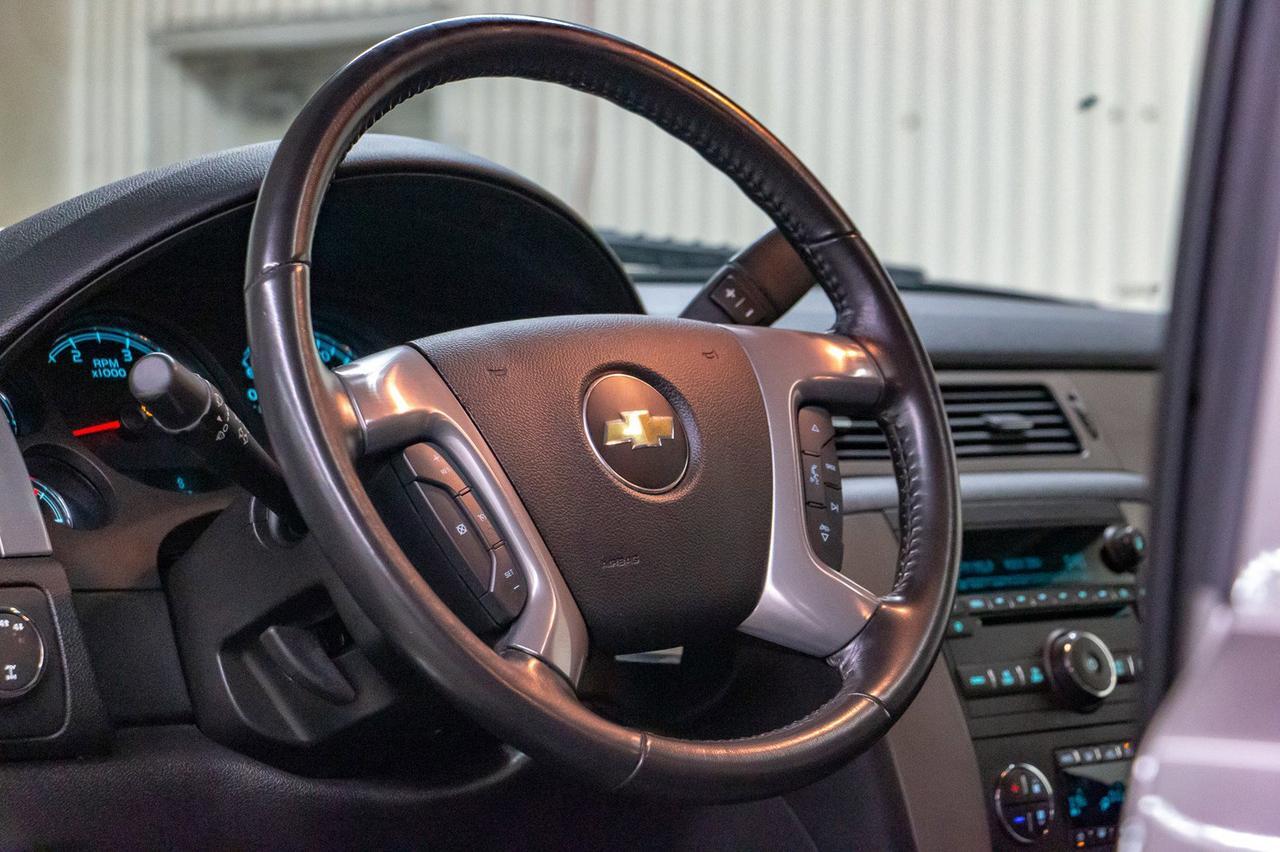 2014 Chevrolet Silverado 3500HD 4x4 Crew Cab LTZ Diesel 6&quot; Lift Wheels Red Deer AB