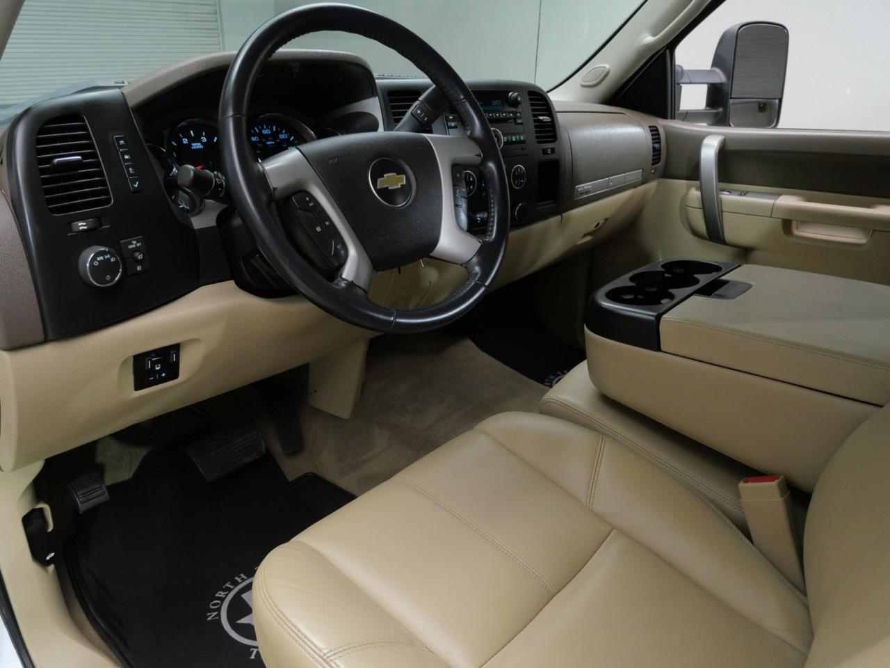 2014 Chevrolet Silverado 3500HD LT Texas Edition 6.6L Duramax 4x4 Mansfield TX