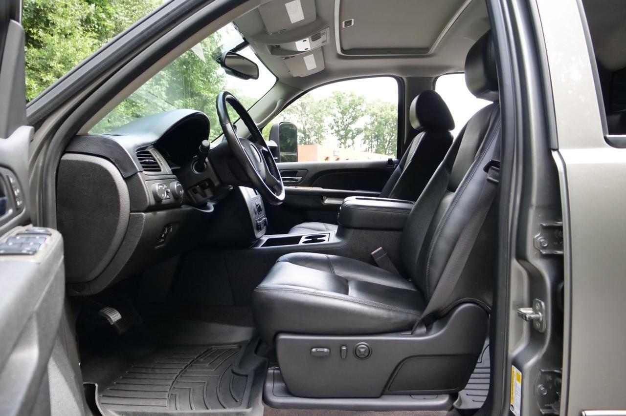 2014 Chevrolet Silverado 3500HD LTZ DRW 4X4 / Wheels & Tires Upgrade / Turbo Diesel! Lincolnton NC
