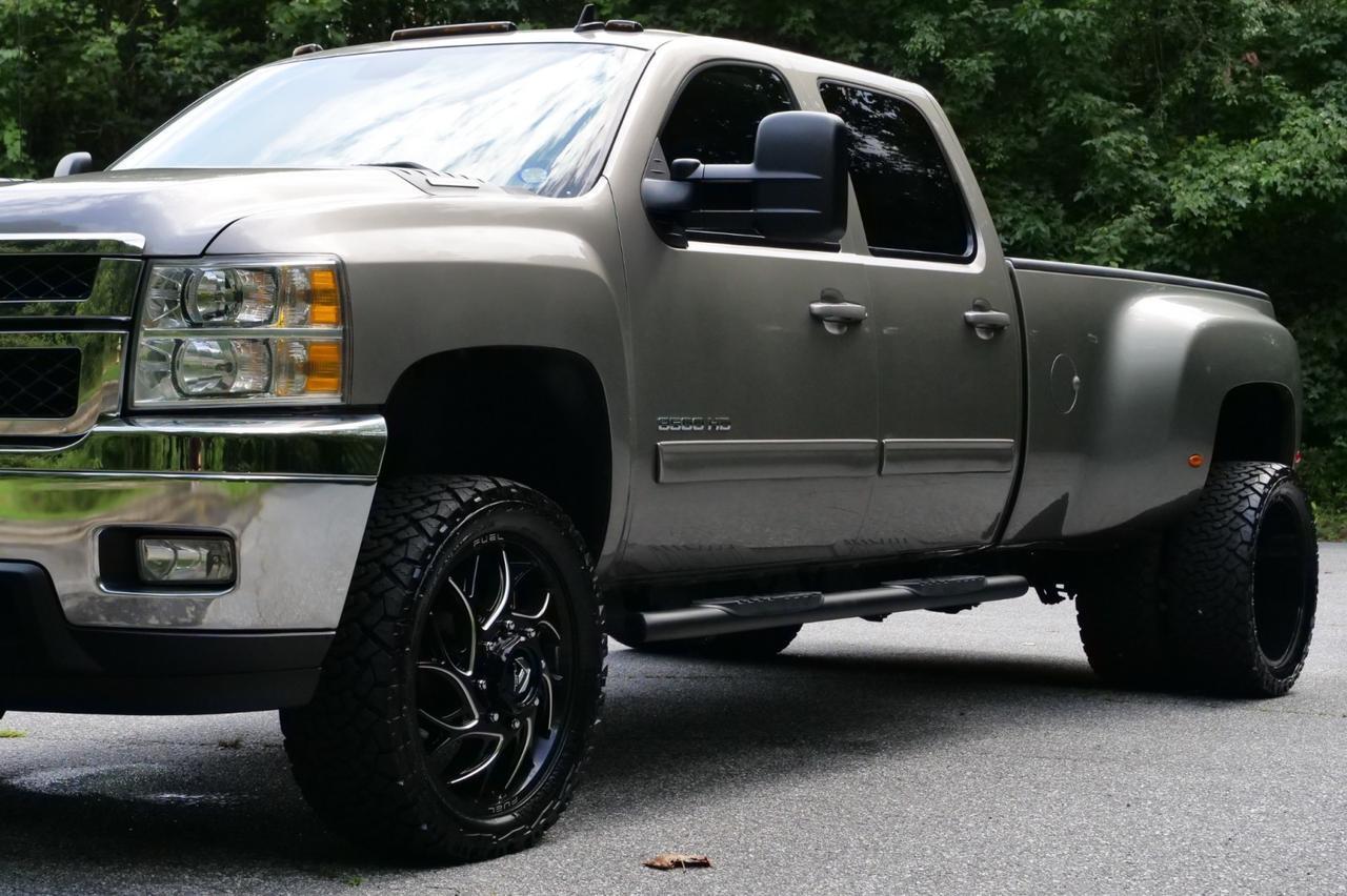 2014 Chevrolet Silverado 3500HD LTZ DRW 4X4 / Wheels & Tires Upgrade / Turbo Diesel! Lincolnton NC