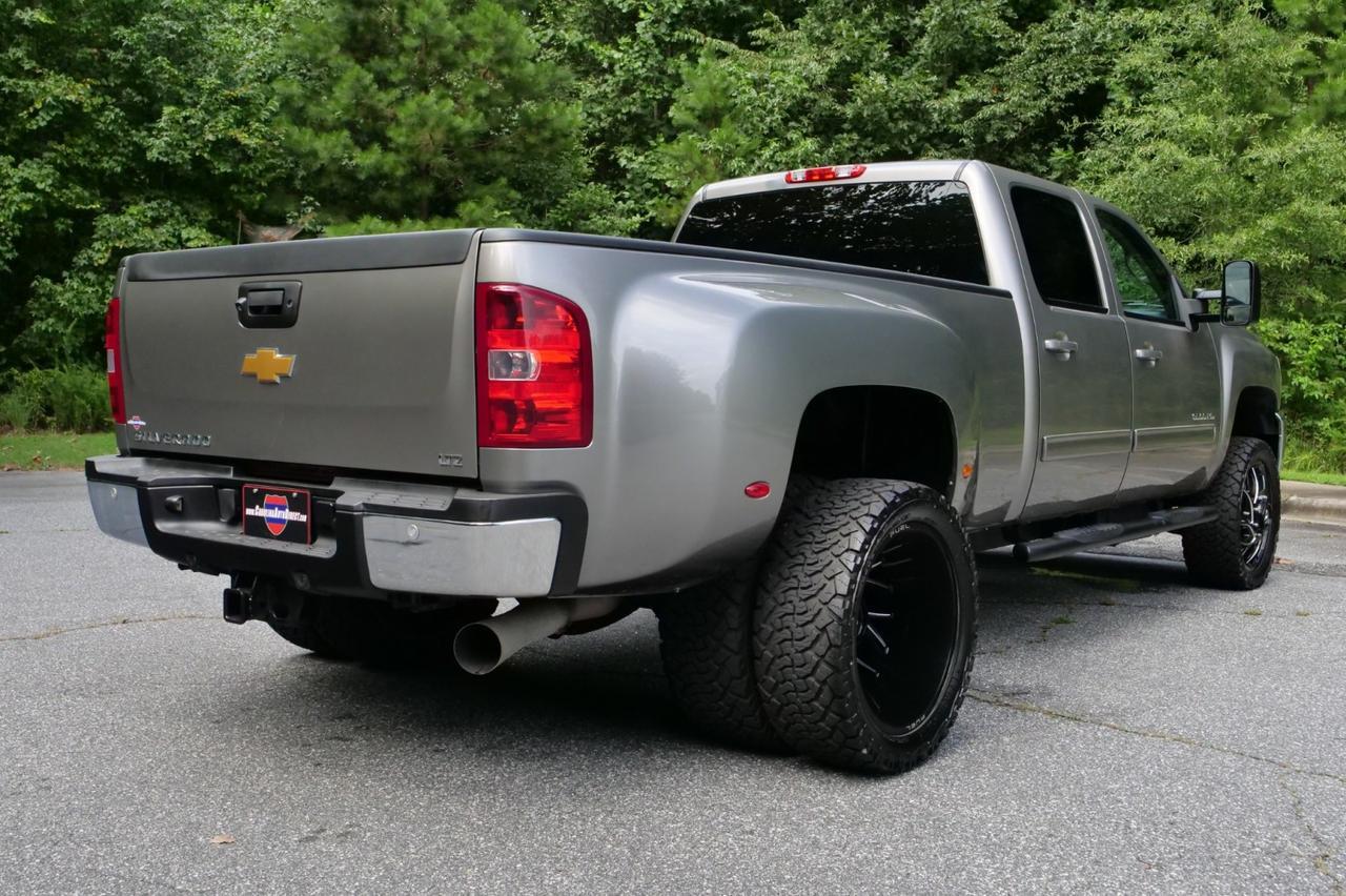 2014 Chevrolet Silverado 3500HD LTZ DRW 4X4 / Wheels & Tires Upgrade / Turbo Diesel! Lincolnton NC