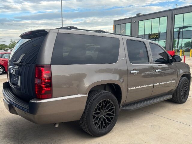 2014 Chevrolet Suburban 1500 LTZ