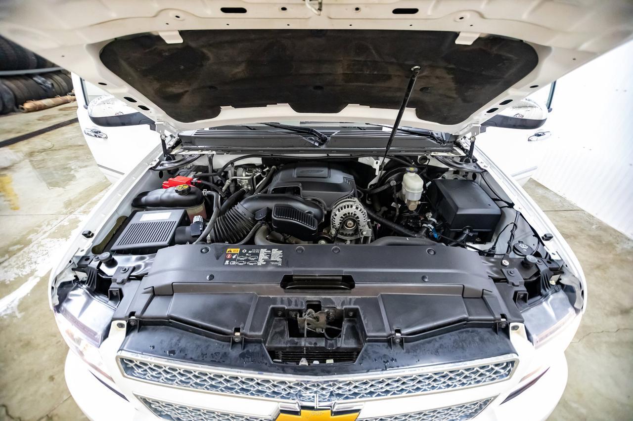 2014 Chevrolet Tahoe 4x4 LTZ Leather Roof Nav BCam DVD Red Deer AB