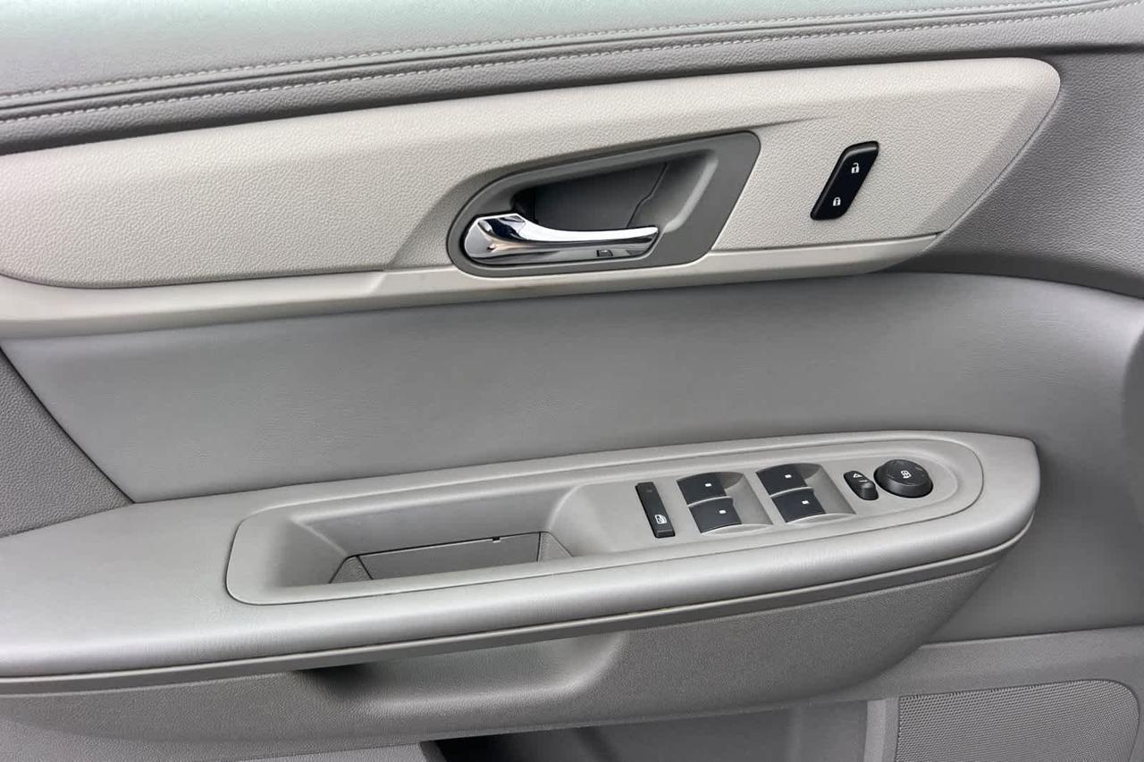2014 Chevrolet Traverse LS Roseville CA