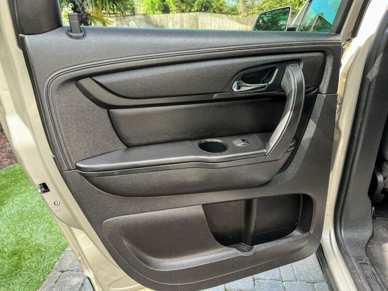 2014 Chevrolet Traverse LT Wilmington NC