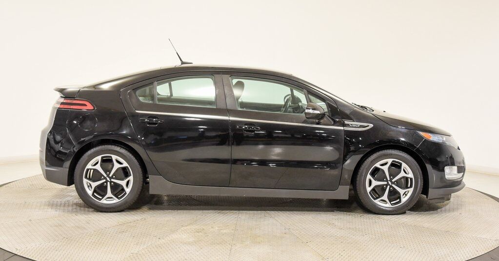 2014 Chevrolet Volt Base Akron