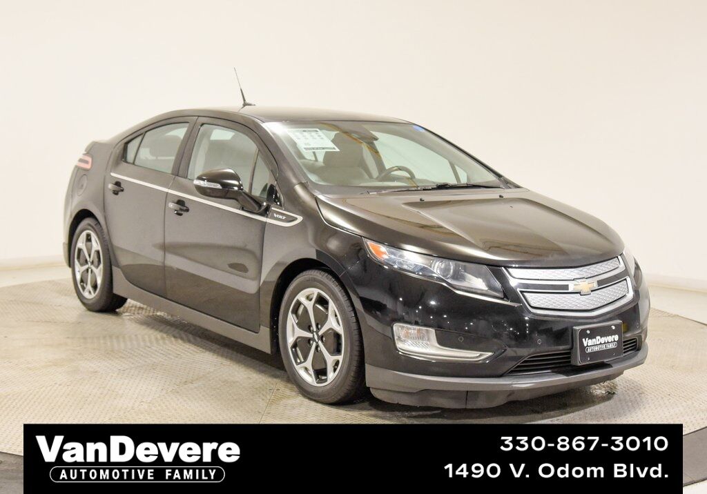 Used 2014 Chevrolet Volt Base FWD