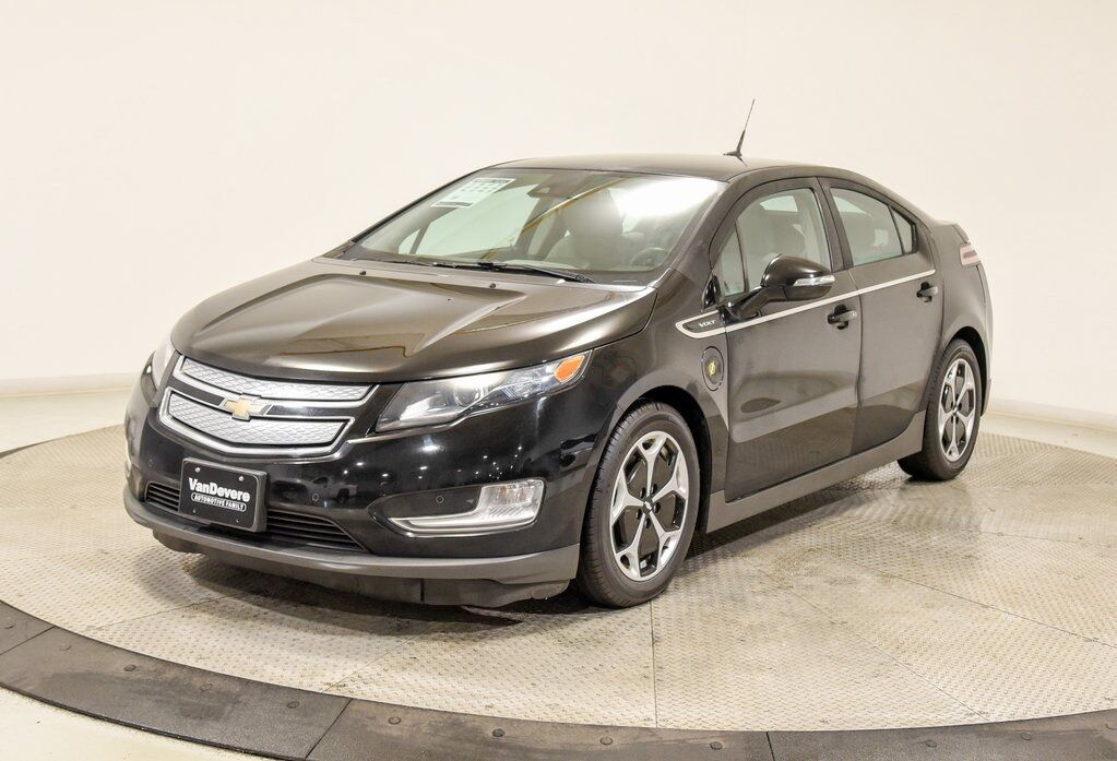 2014 Chevrolet Volt Base Akron