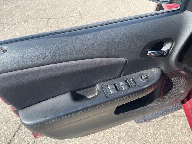 2014 Chrysler 200 LX Cleveland OH