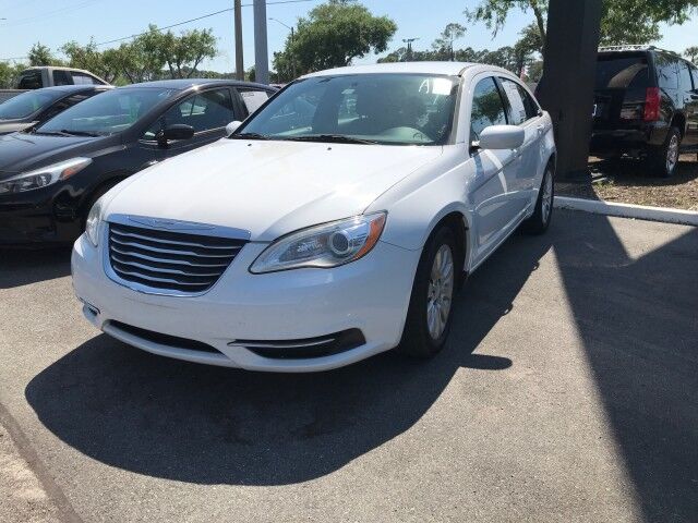 2014 Chrysler 200 LX Gainesville FL