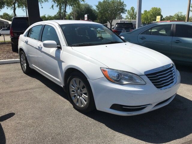 2014 Chrysler 200 LX Gainesville FL