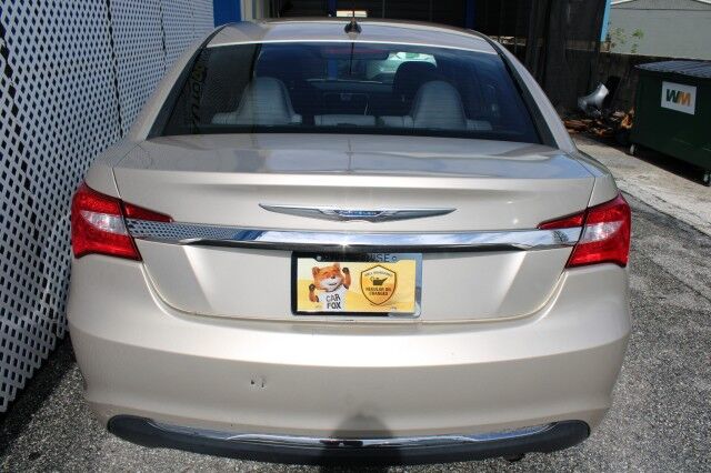 2014 Chrysler 200 LX LX Melbourne FL
