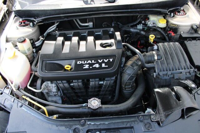 2014 Chrysler 200 LX LX Melbourne FL