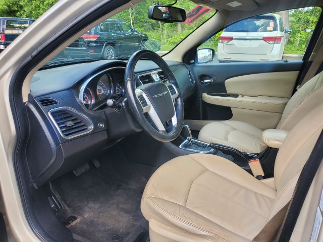 2014 Chrysler 200 Limited Elgin IL
