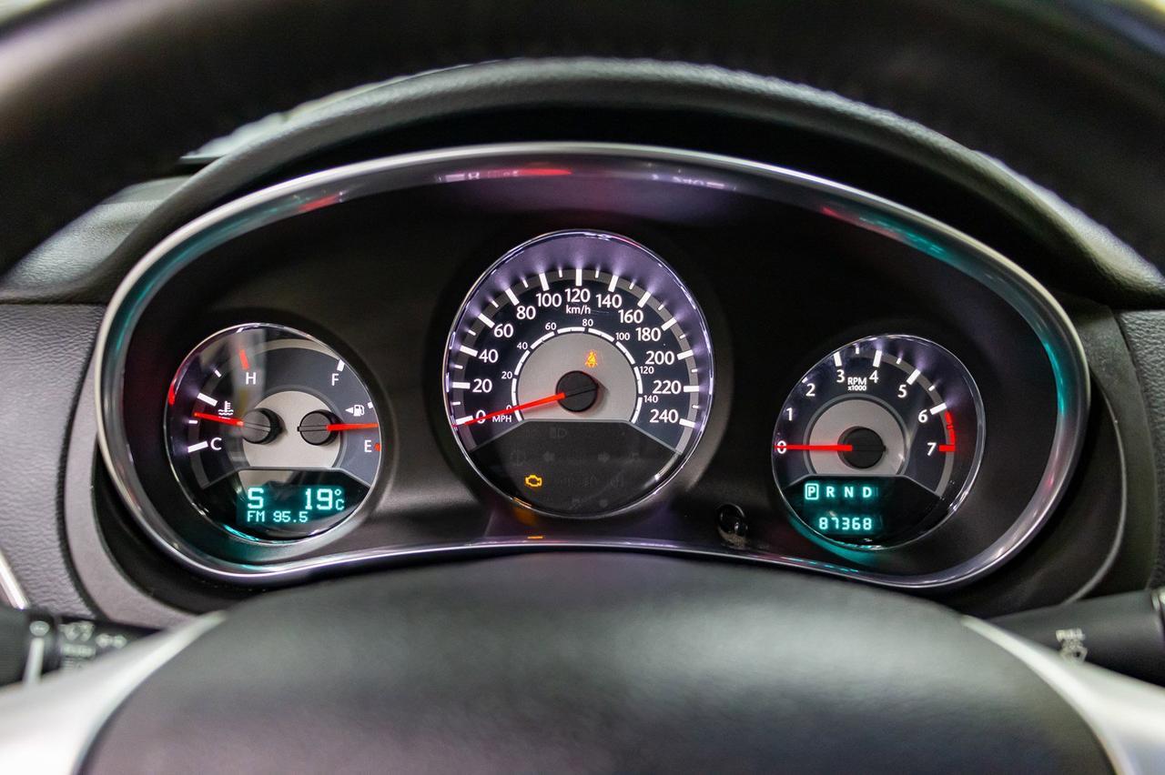 2014 Chrysler 200 Limited Leather Roof Red Deer AB