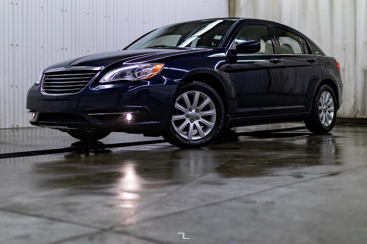 2014 Chrysler 200 Touring Red Deer AB