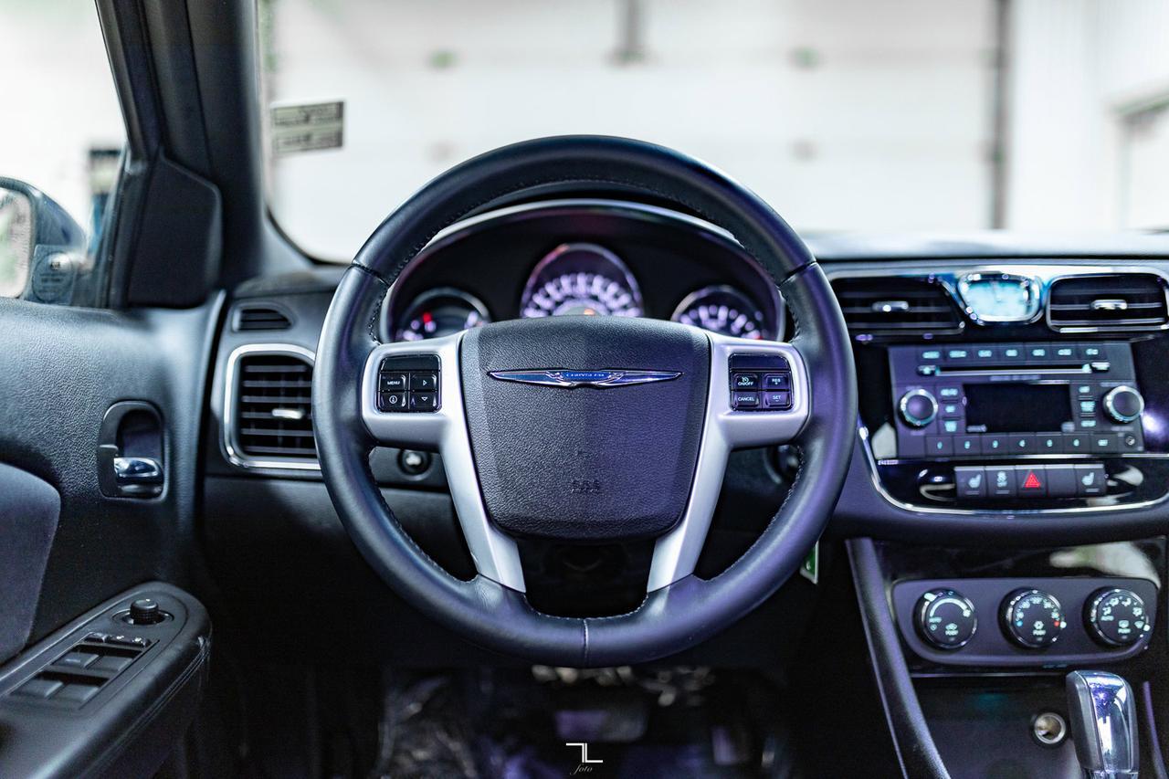 2014 Chrysler 200 Touring Red Deer AB