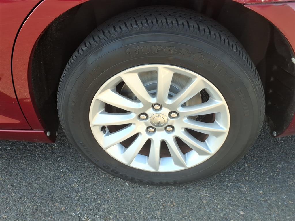 2014 Chrysler 300 Levittown PA