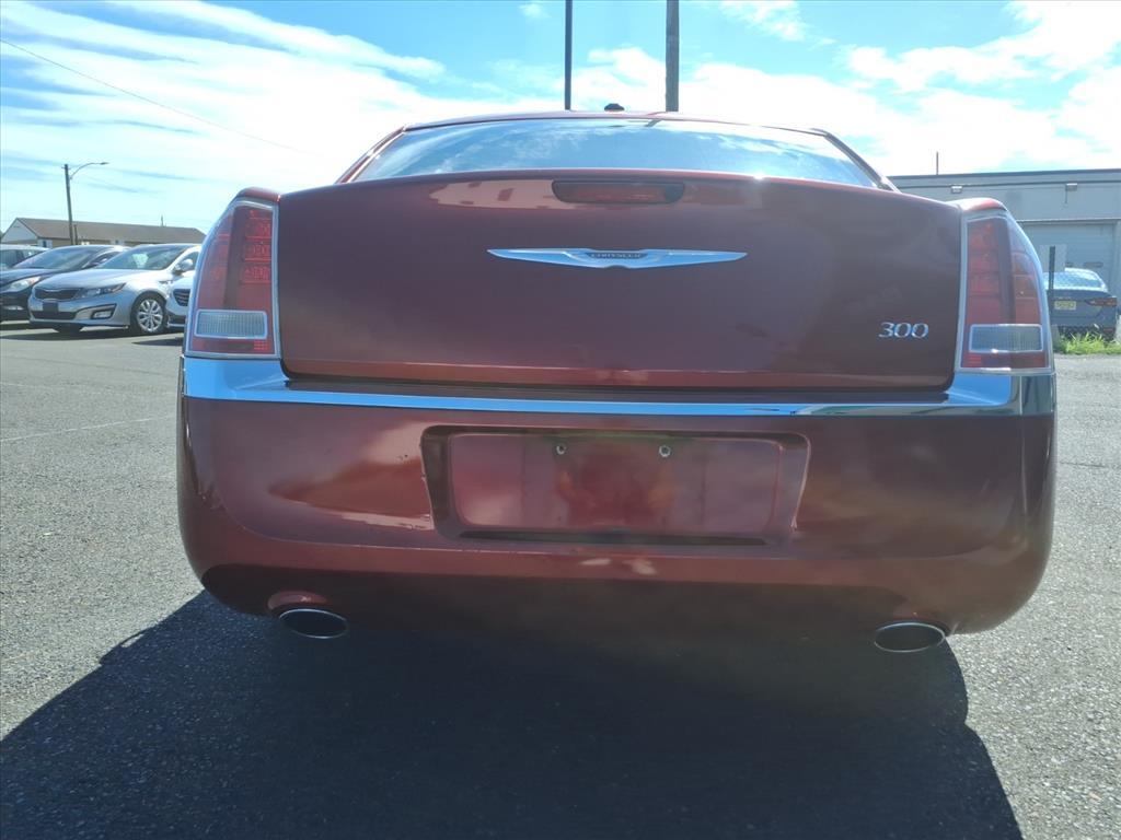 2014 Chrysler 300 Levittown PA
