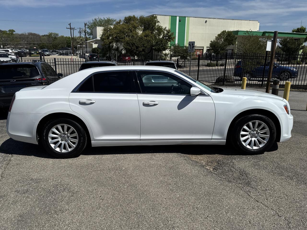 2014 Chrysler 300