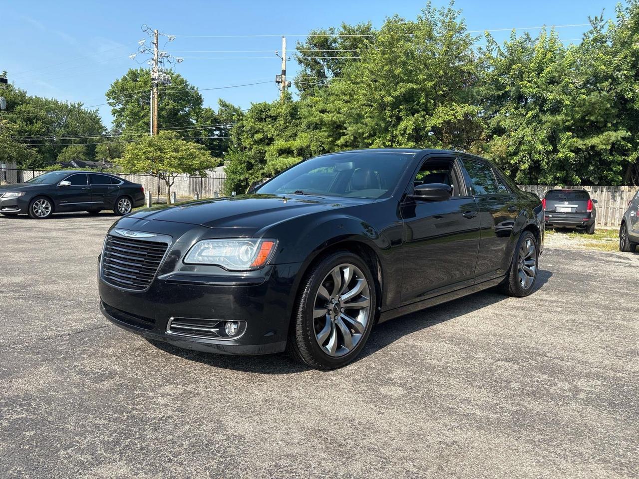 2014 Chrysler 300 4dr Sdn 300S RWD Indianapolis IN