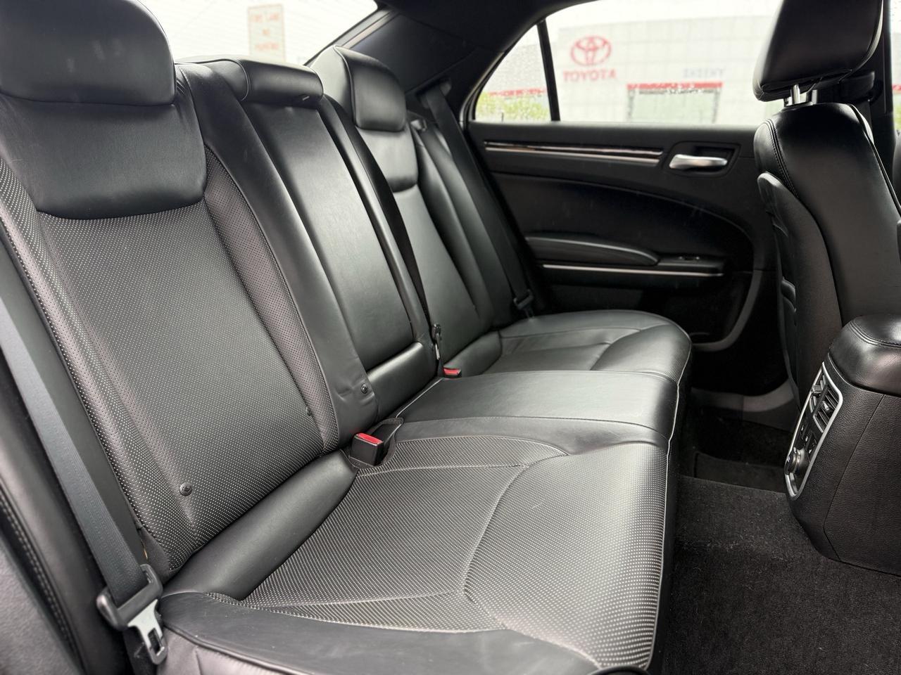 2014 Chrysler 300 C Stafford VA