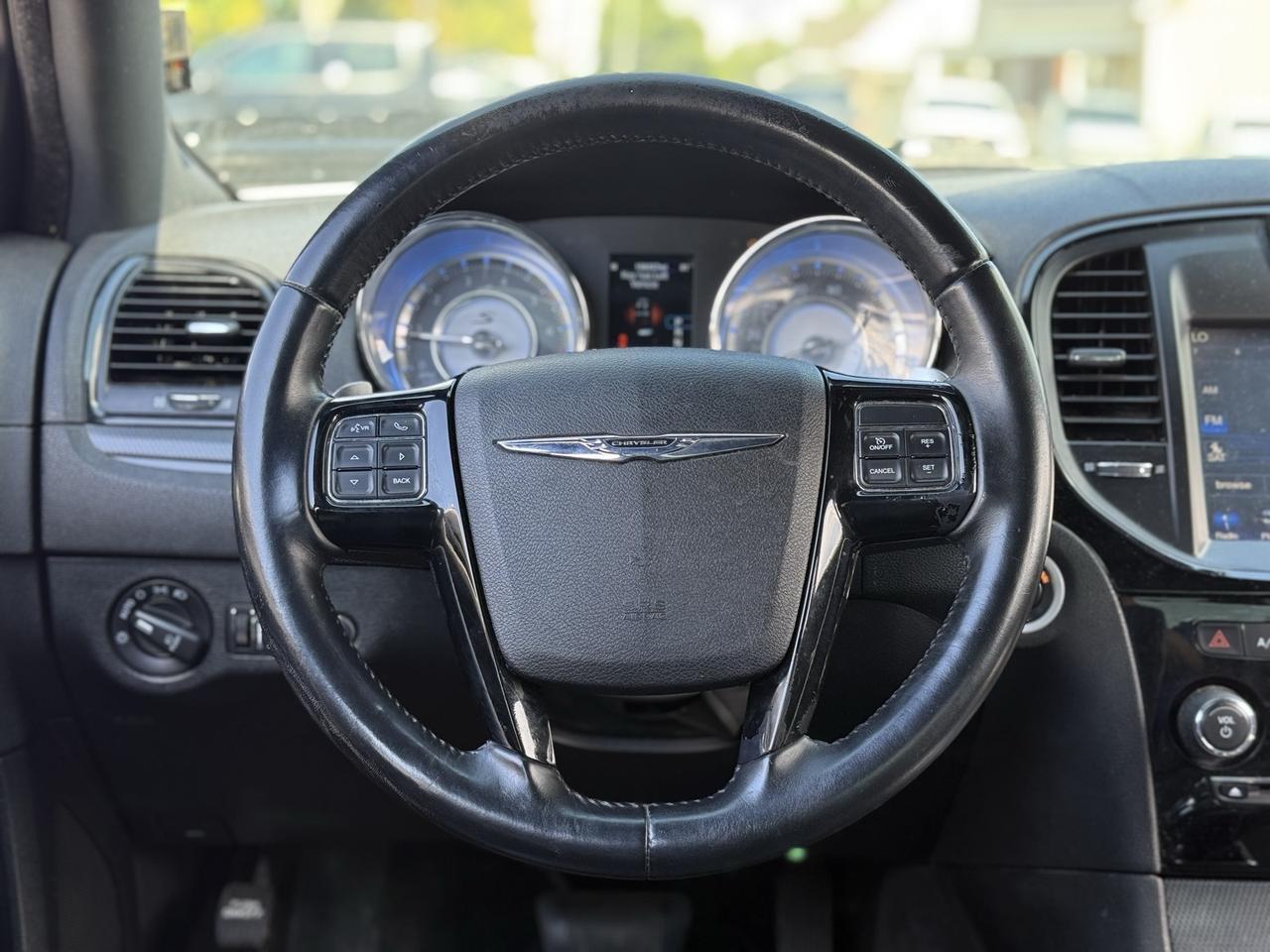 2014 Chrysler 300 S Crestwood KY