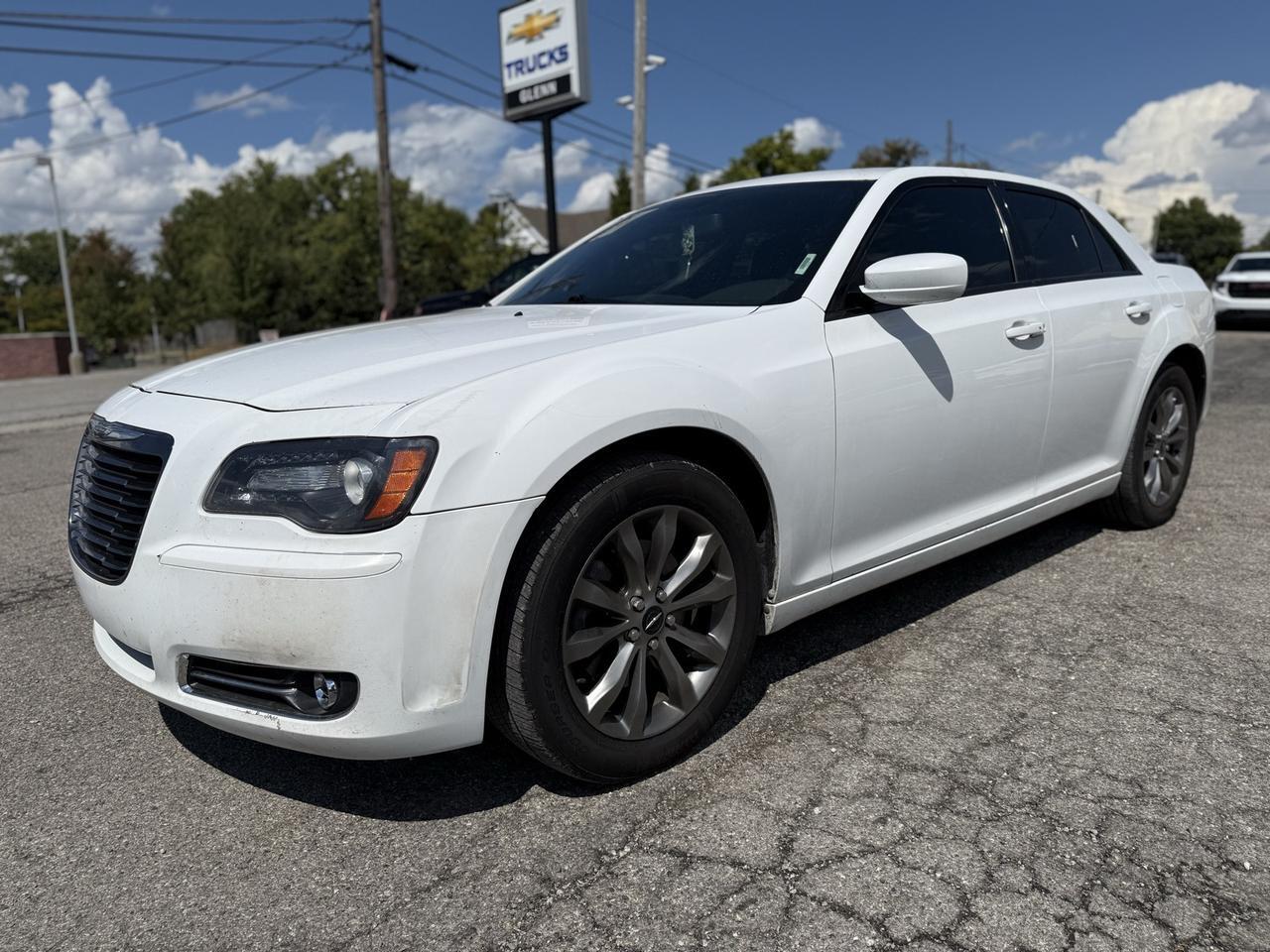 2014 Chrysler 300 S Crestwood KY