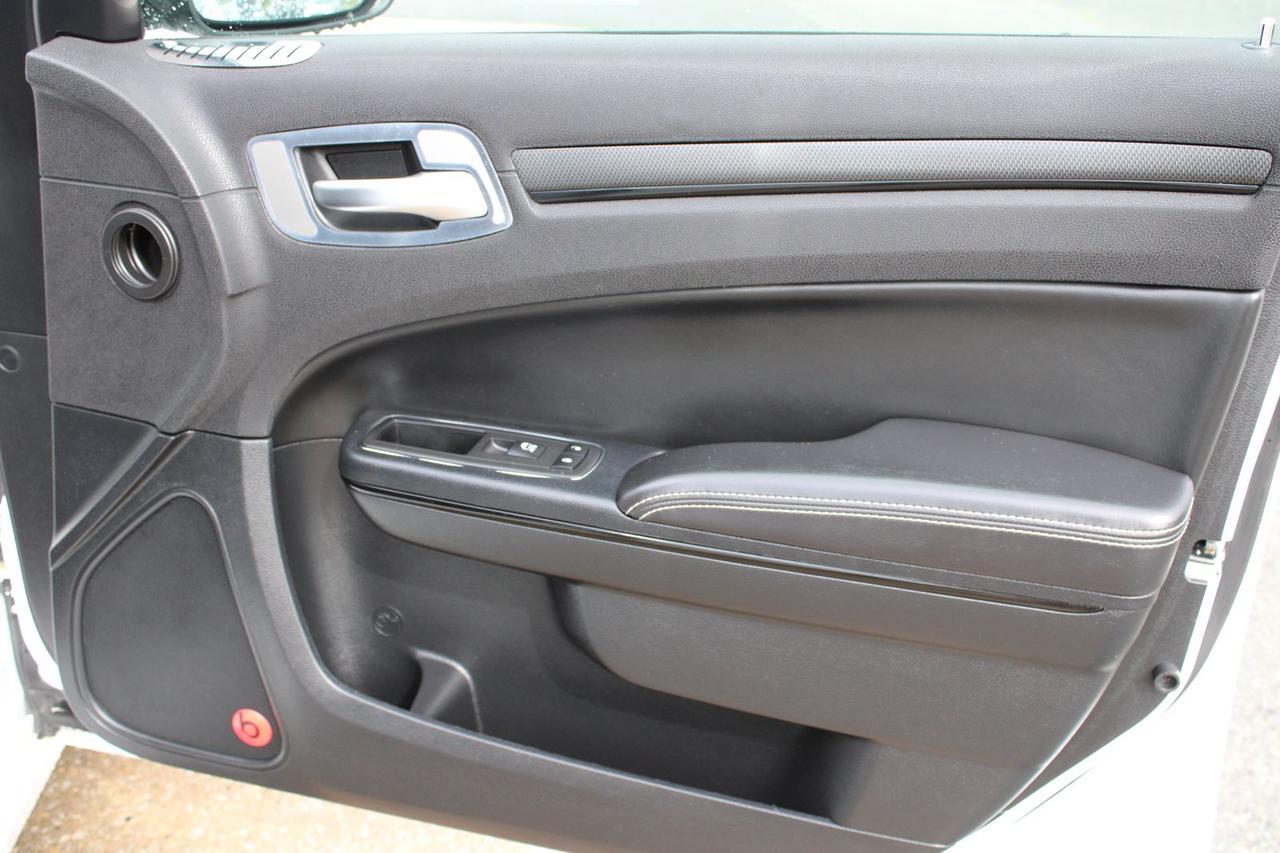 2014 Chrysler 300 S Fredericksburg VA