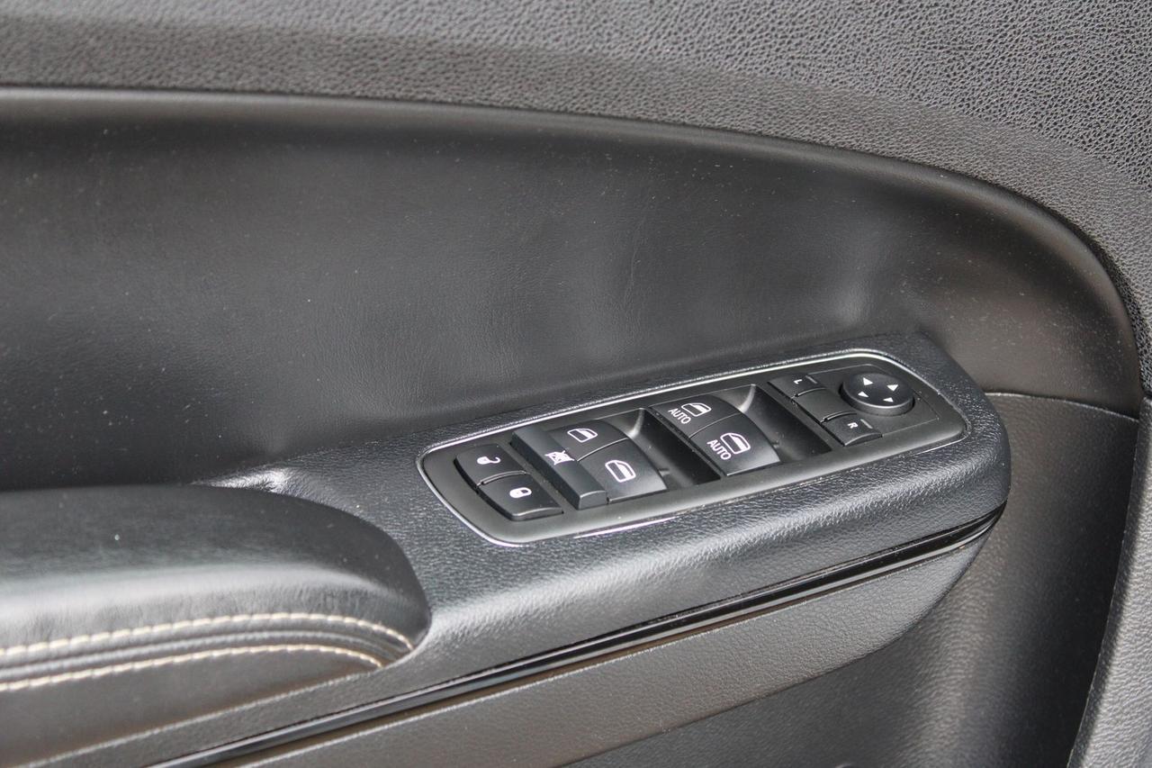 2014 Chrysler 300 S Fredericksburg VA