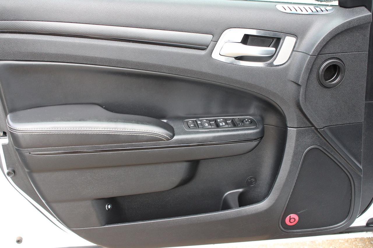 2014 Chrysler 300 S Fredericksburg VA