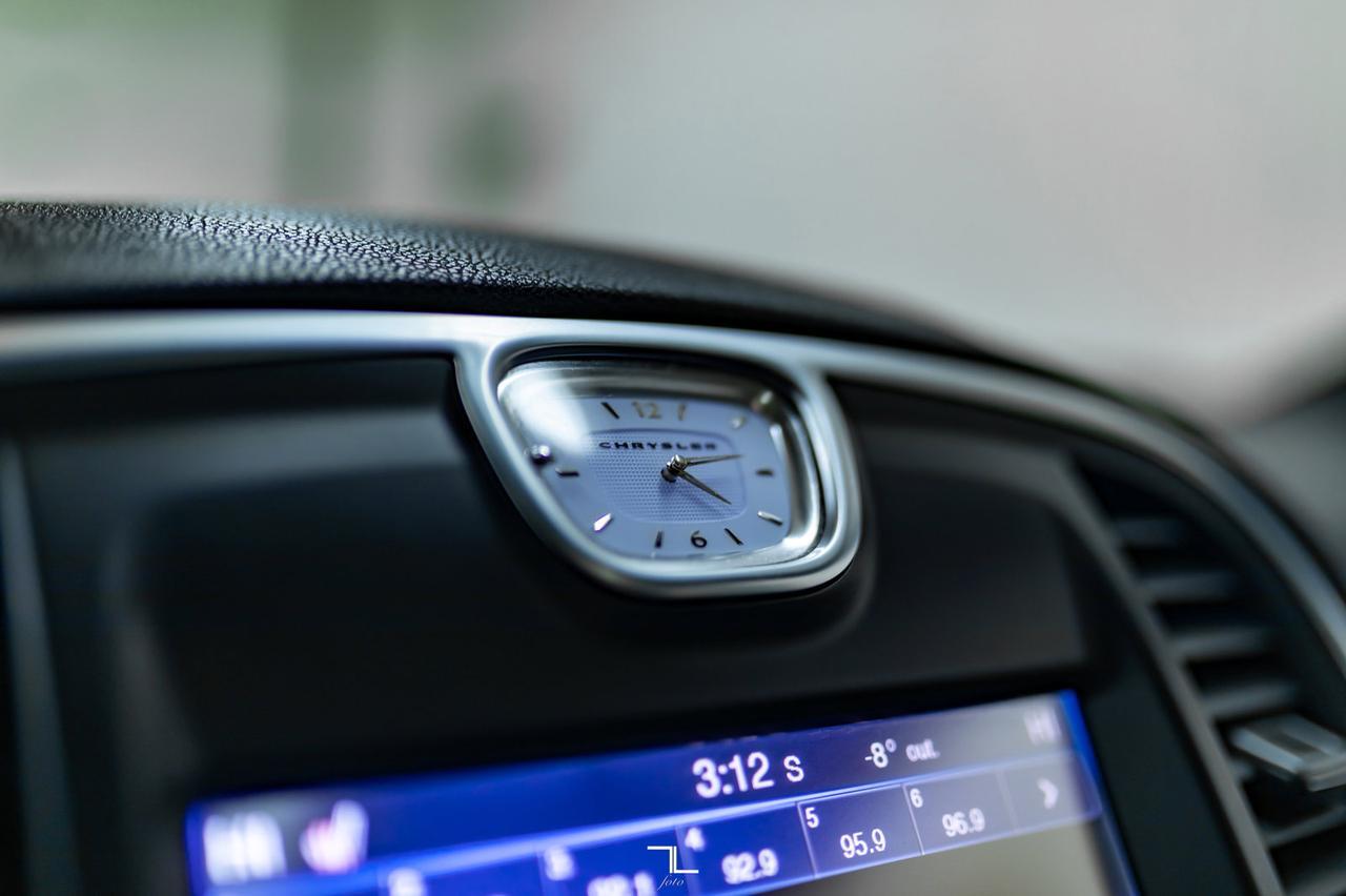 2014 Chrysler 300 Touring Leather Roof BCam Red Deer AB