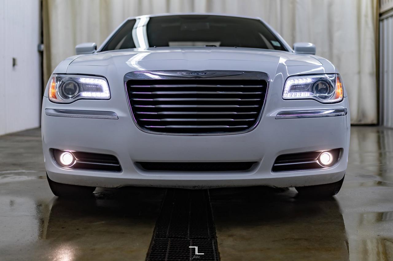 2014 Chrysler 300 Touring Leather Roof BCam Red Deer AB