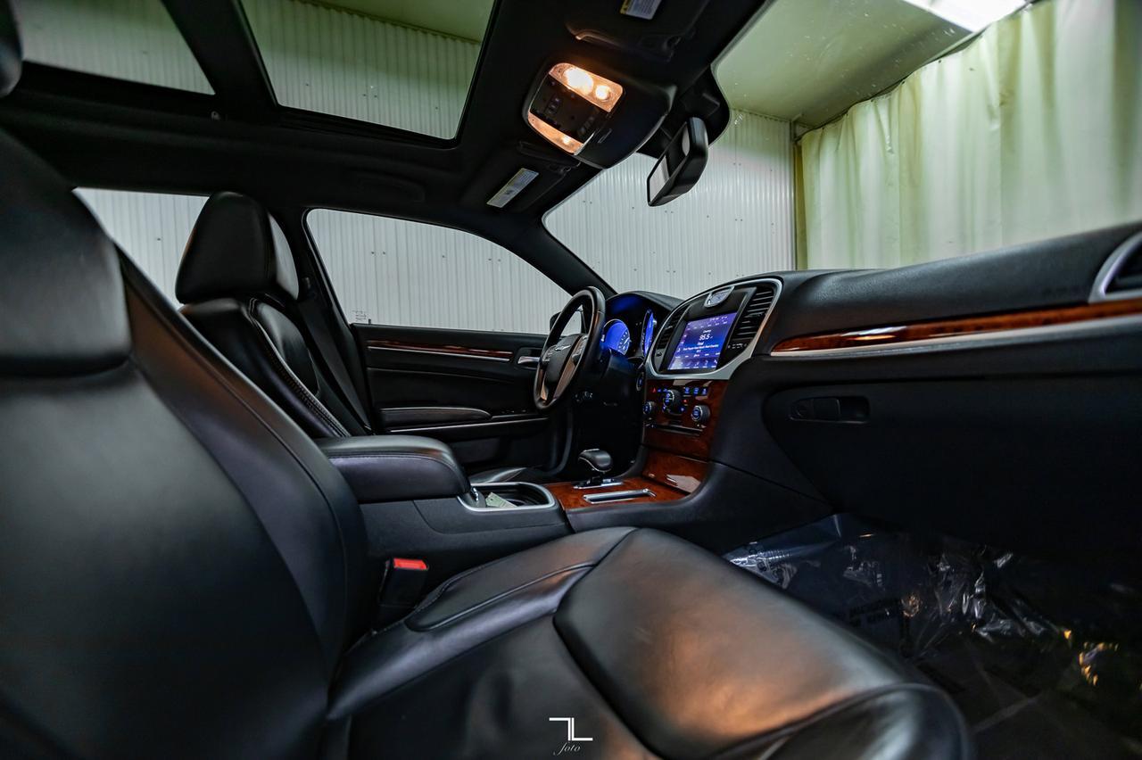 2014 Chrysler 300 Touring Leather Roof BCam Red Deer AB