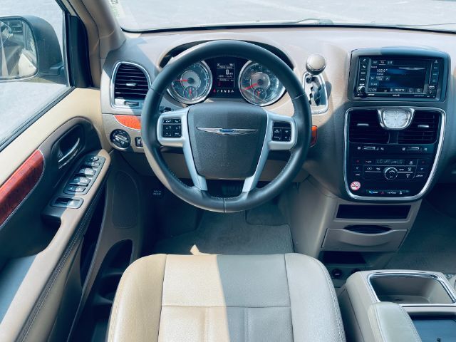 2014 Chrysler Town &amp; Country - HD Touring Hot Springs AR