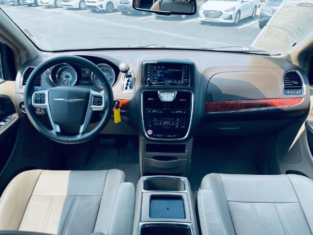 2014 Chrysler Town &amp; Country - HD Touring Hot Springs AR