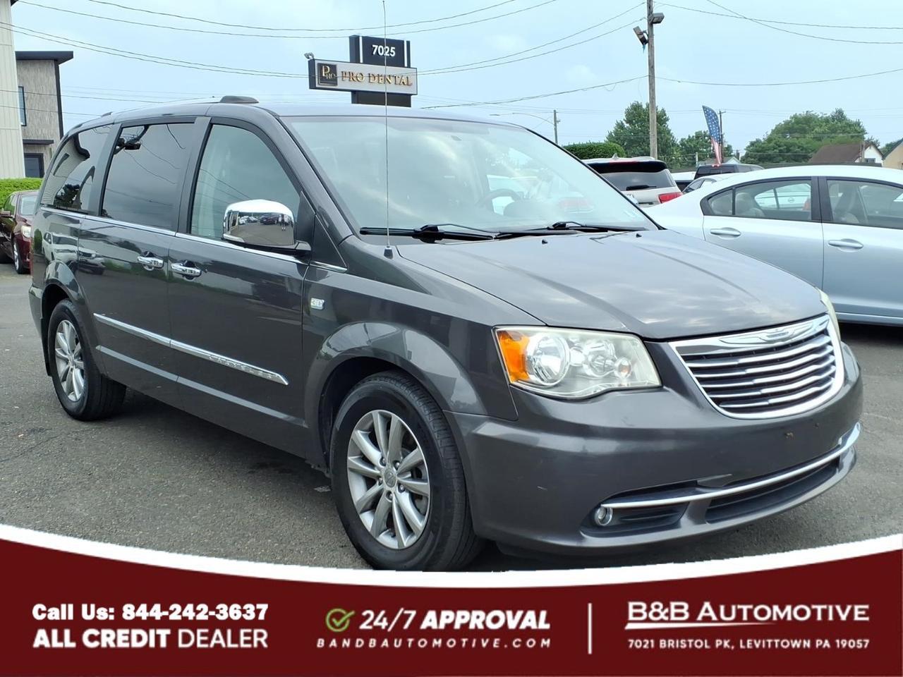 2014 Chrysler Town and Country
