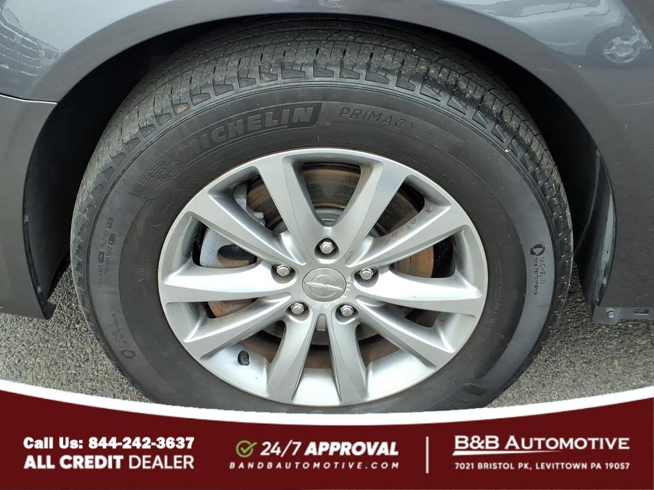2014 Chrysler Town and Country Levittown PA