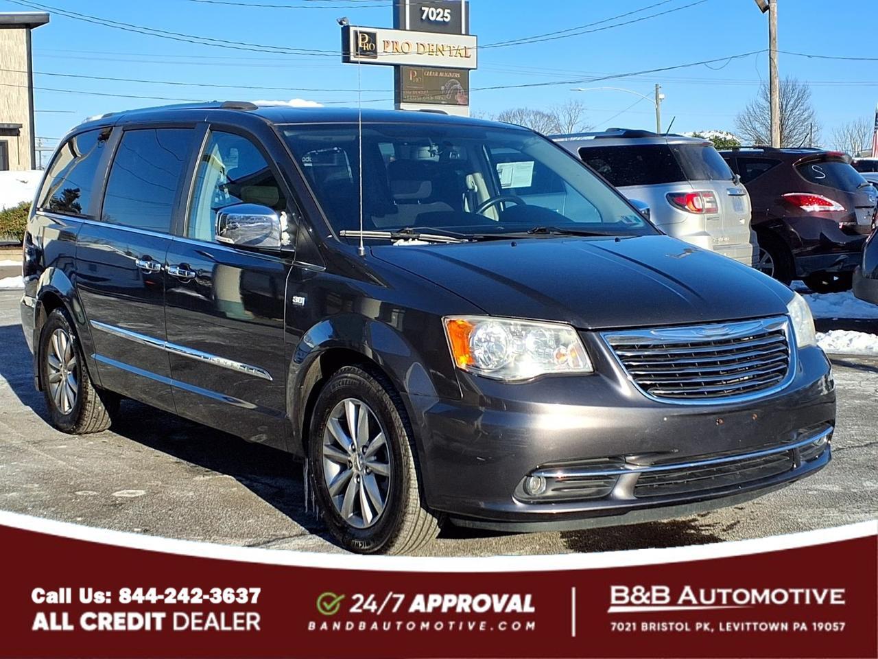 2014 Chrysler Town and Country