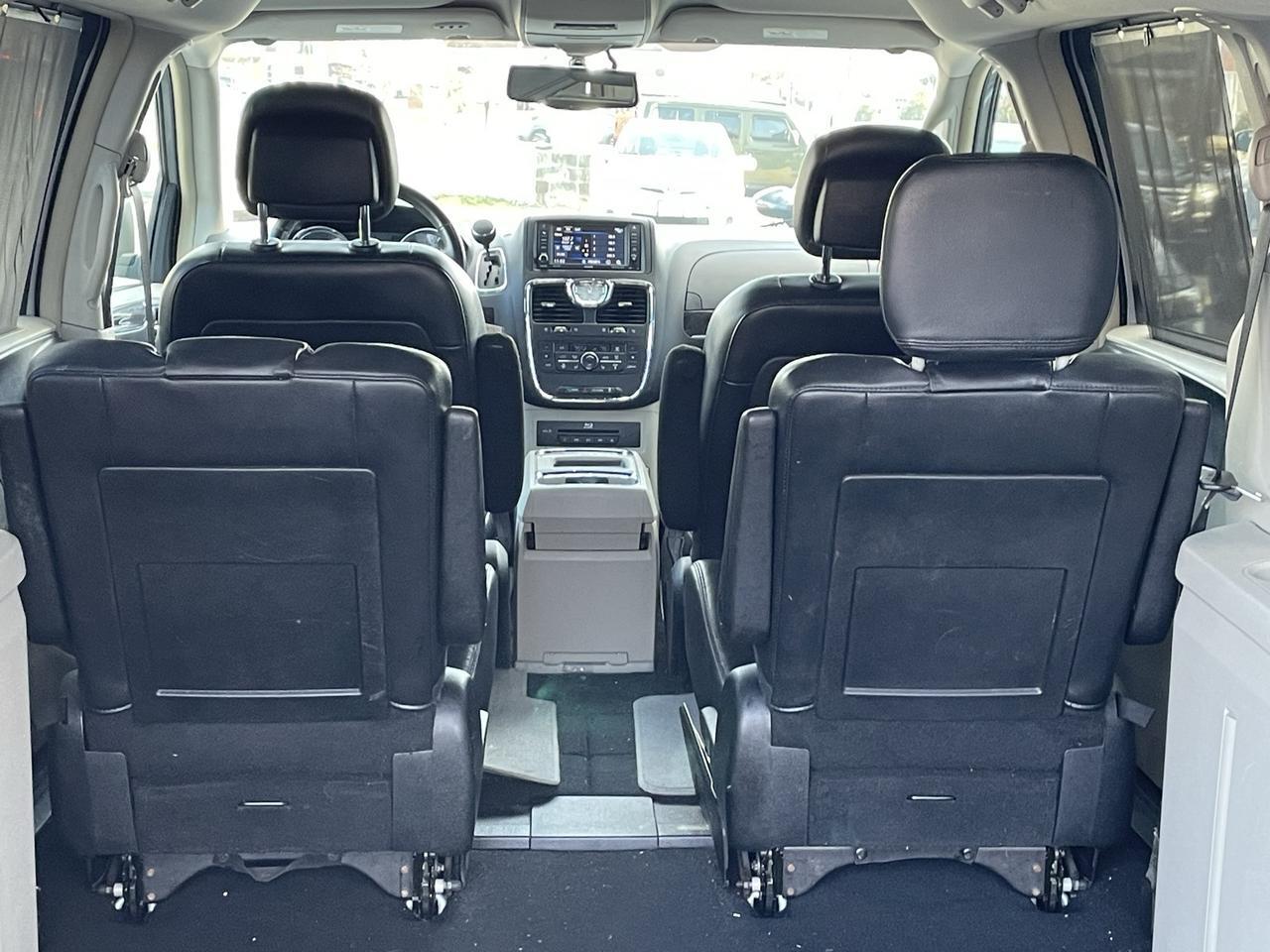 2014 Chrysler Town &amp; Country Touring-L Alexandria VA