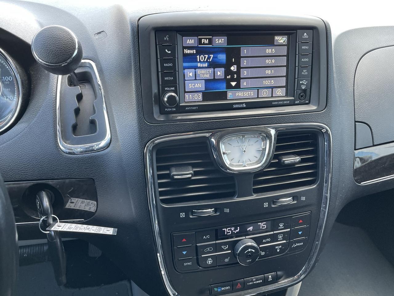 2014 Chrysler Town &amp; Country Touring-L Alexandria VA