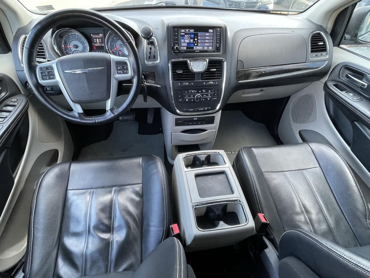 2014 Chrysler Town &amp; Country Touring-L Alexandria VA