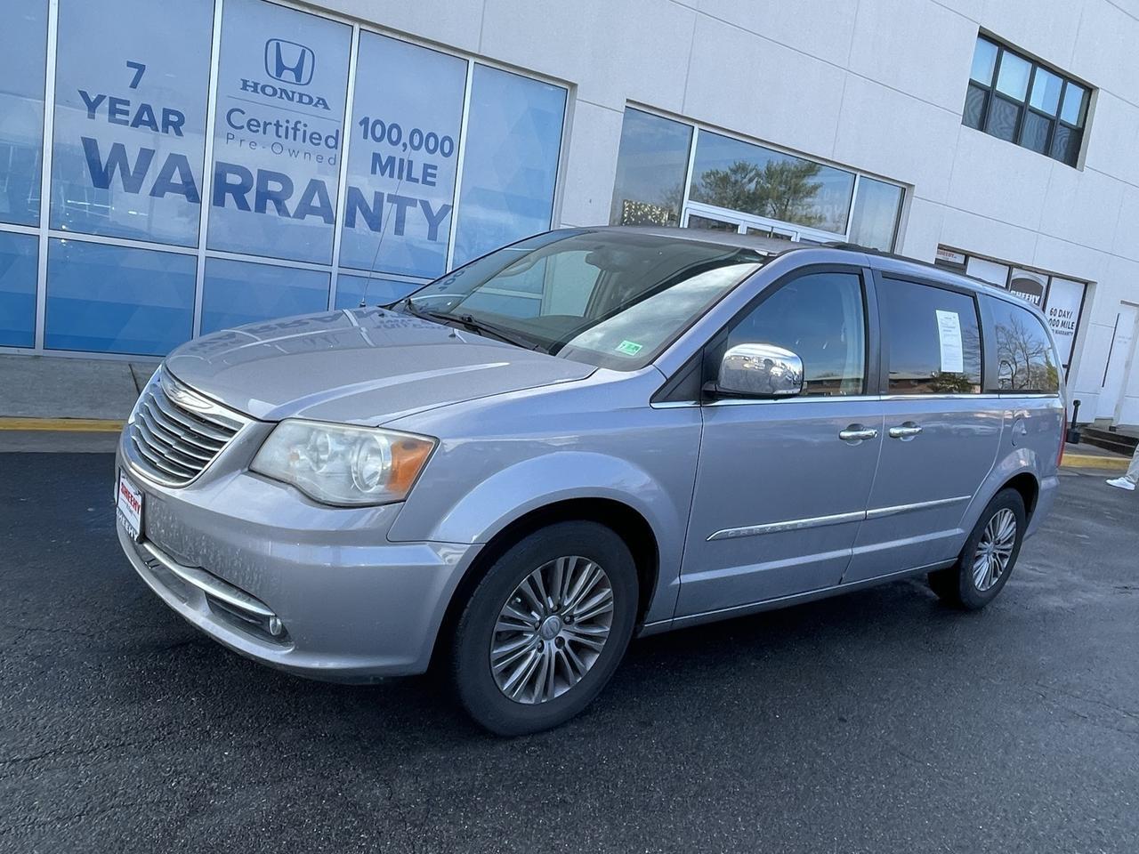 2014 Chrysler Town &amp; Country Touring-L Alexandria VA