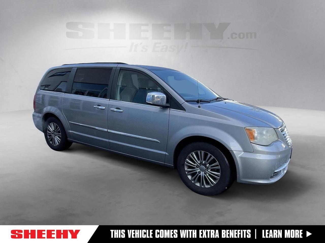 2014 Chrysler Town &amp; Country Touring-L