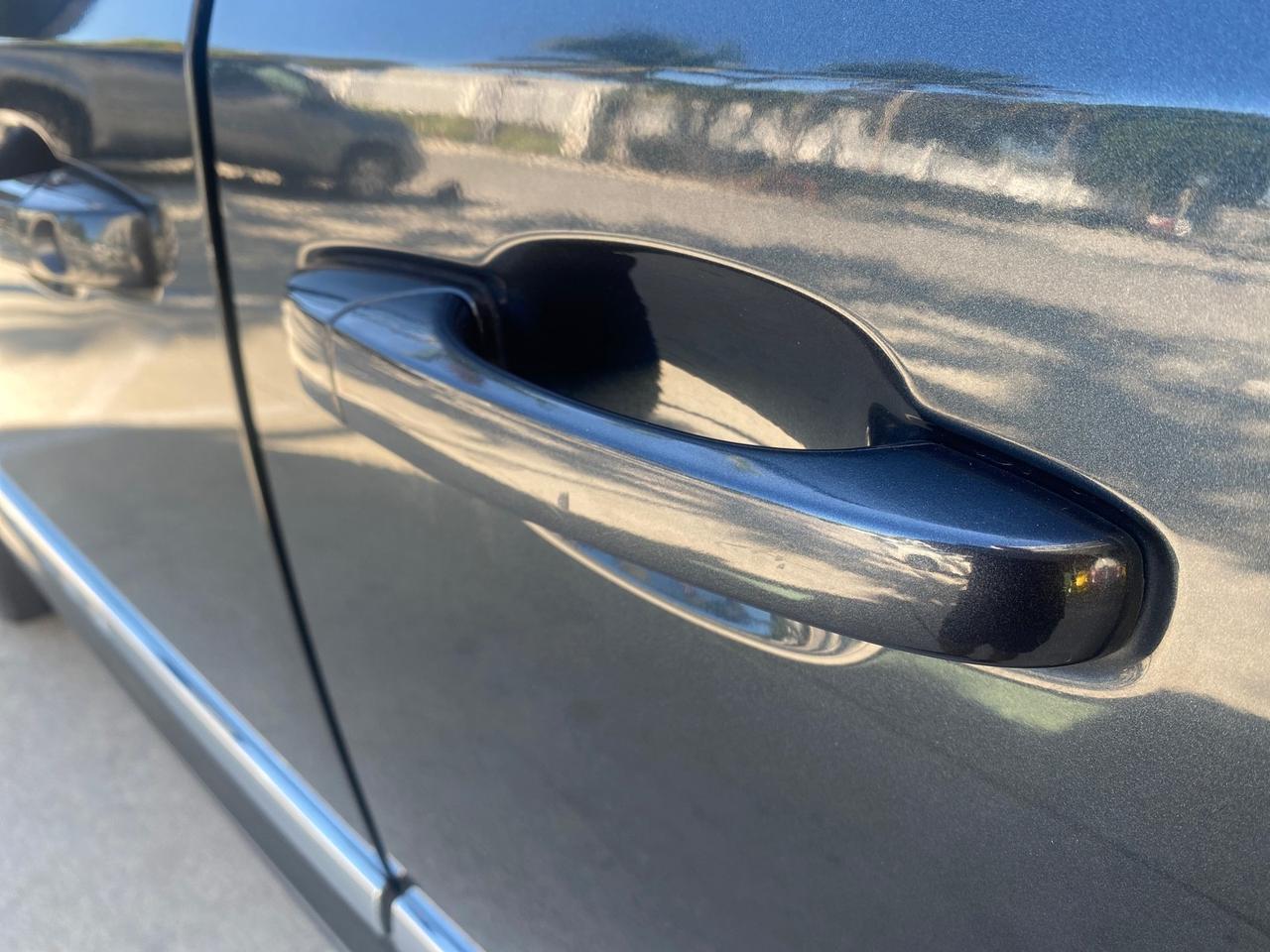 2014 Chrysler Town & Country Touring LOW MILES 64,377 1 OWNER FL Pompano Beach FL