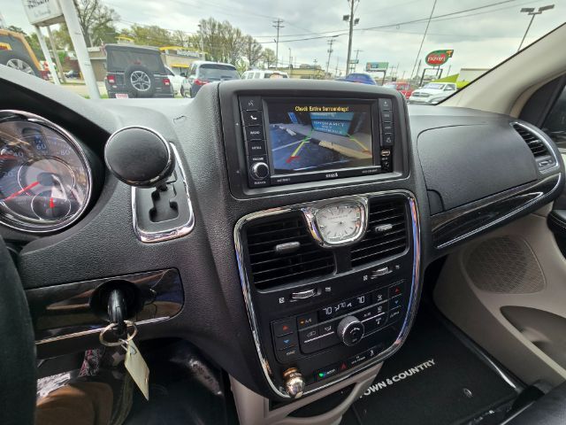 2014 Chrysler Town & Country Touring Saint Joseph MO