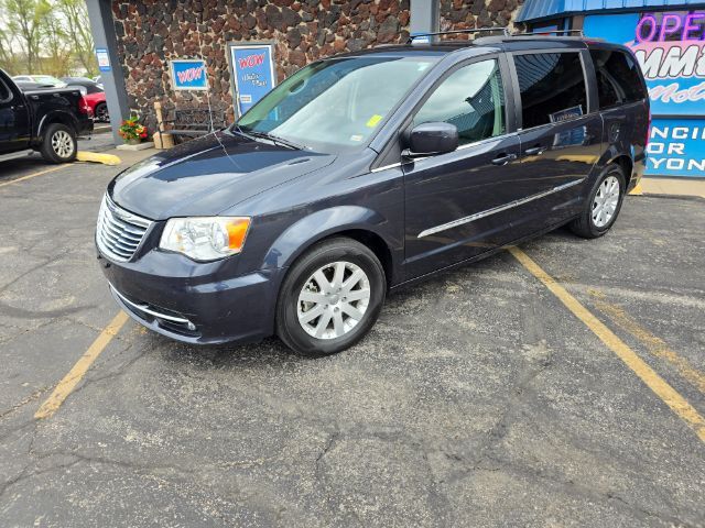 2014 Chrysler Town & Country Touring Saint Joseph MO