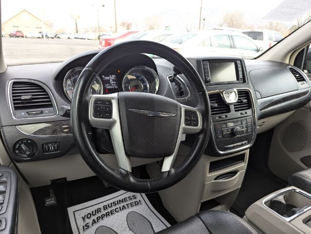 2014 Chrysler Town & Country Touring Ogden UT