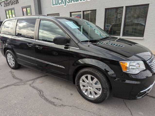 2014 Chrysler Town & Country Touring